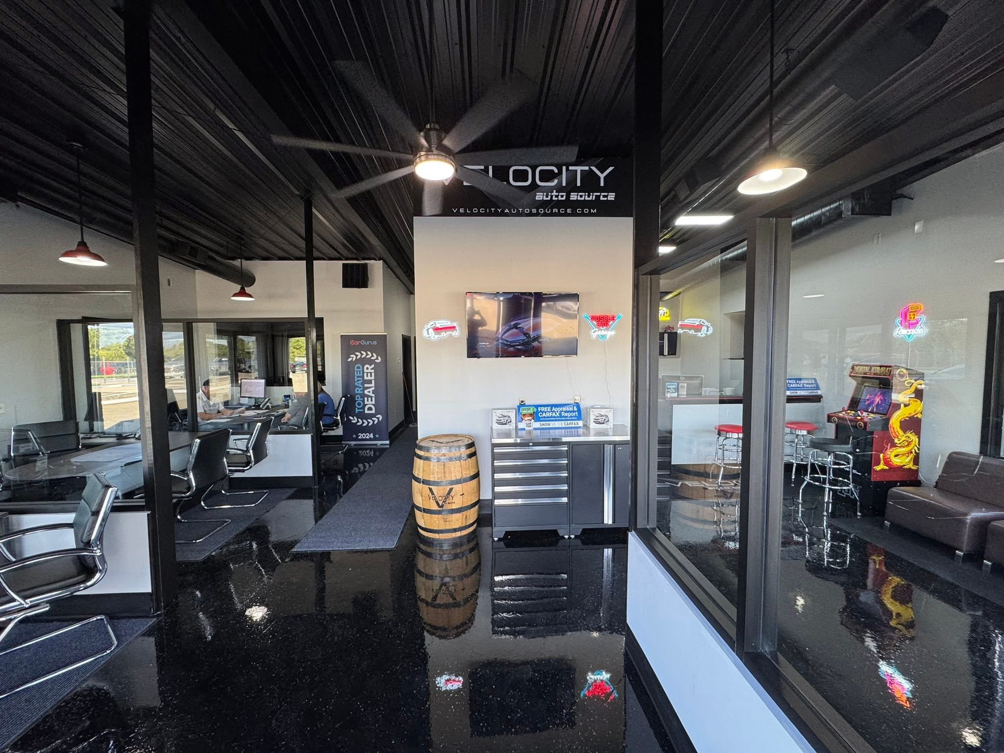 Dealer photo